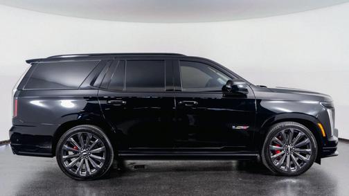 2025 Cadillac Escalade V-Series