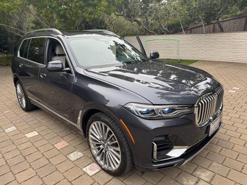 2019 BMW X7 xDrive50i