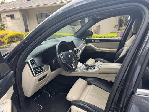2019 BMW X7 xDrive50i