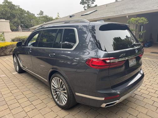 2019 BMW X7 xDrive50i