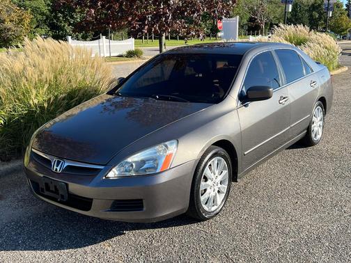 Brown 2007 Honda Accord EX-L