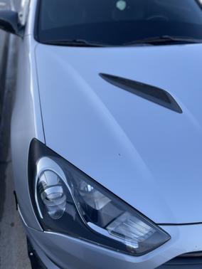 Photo 4 of 15 of 2013 Hyundai Genesis Coupe 3.8 Track