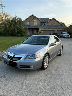 2011 Acura RL Advance