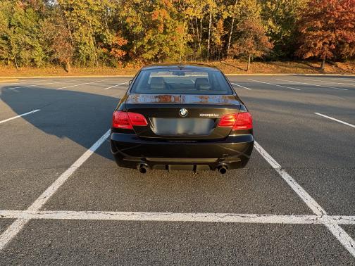 2011 BMW 335 is