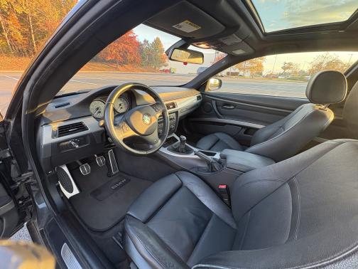 2011 BMW 335 is