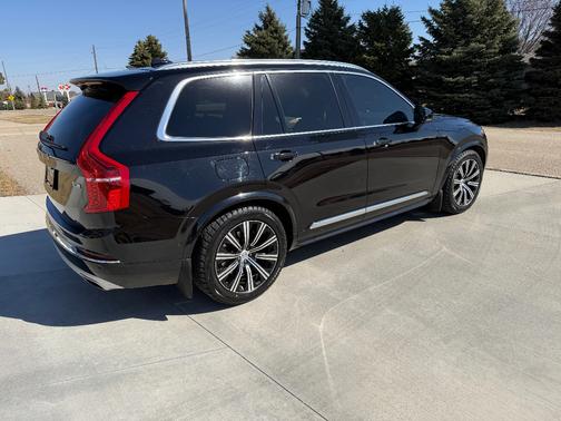Black 2020 Volvo XC90 Hybrid T8 Inscription