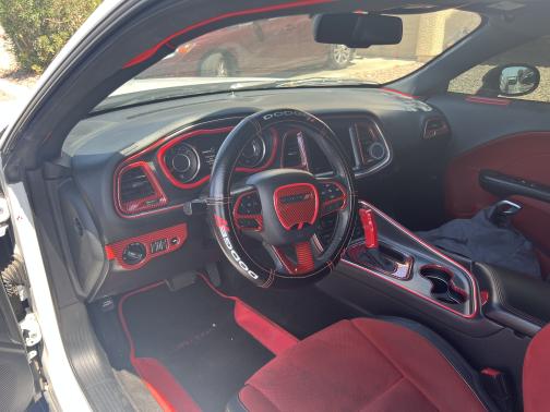 2015 Dodge Challenger R/T Plus
