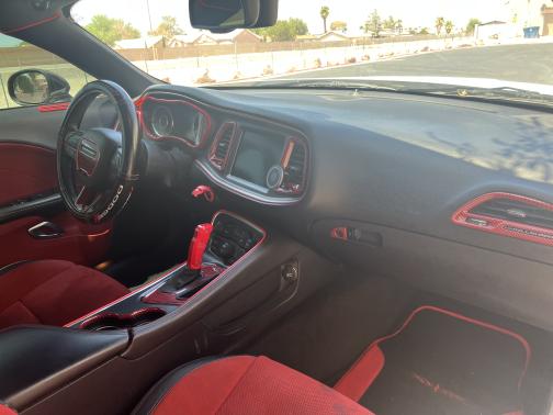 2015 Dodge Challenger R/T Plus