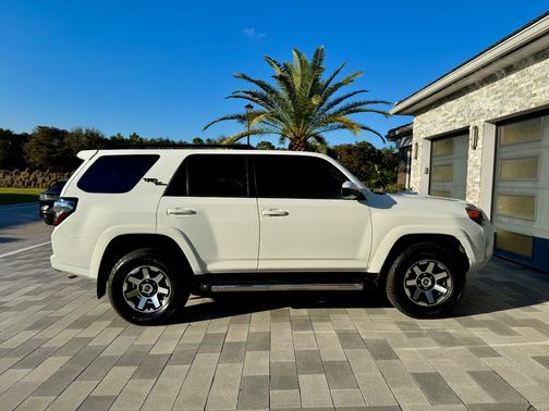 2021 Toyota 4Runner TRD Off Road