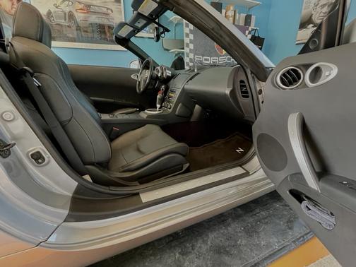 2004 Nissan 350Z Touring