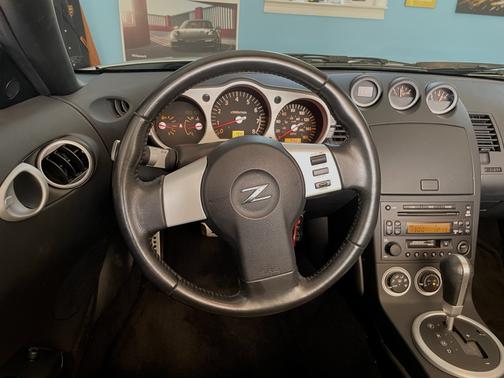 2004 Nissan 350Z Touring