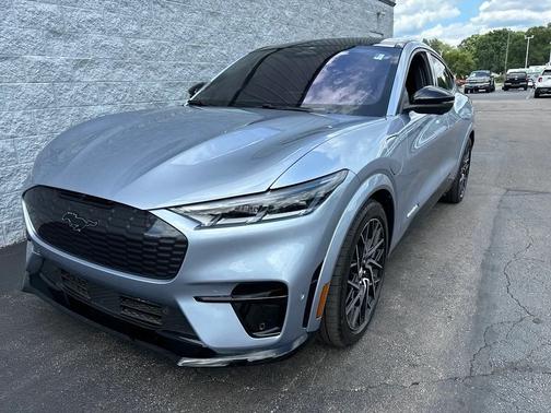 2022 Ford Mustang Mach-E GT