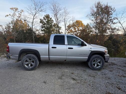 Silver 2007 Dodge Ram 1500 SLT Quad Cab