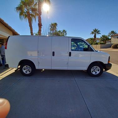 2004 Chevrolet Express 1500 Cargo