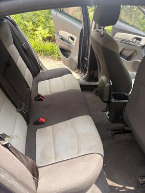 Blue 2014 Chevrolet Cruze LS