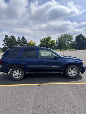 2003 Chevrolet Trailblazer LS