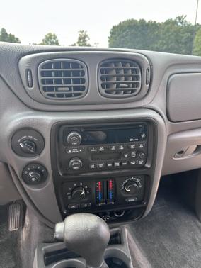 2003 Chevrolet Trailblazer LS