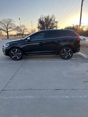 2015 Volvo XC60 T6 R-Design Premier Plus