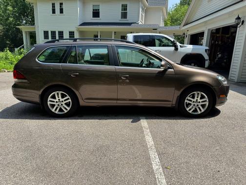 2014 Volkswagen Jetta SportWagen TDI