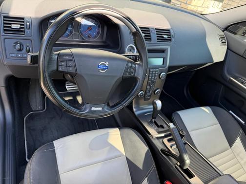 2011 Volvo S40 T5 R-Design