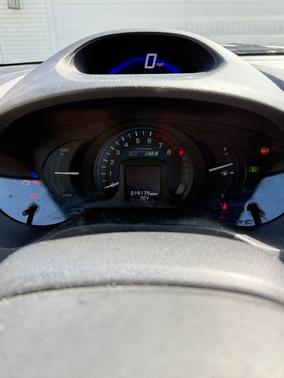 Green 2013 Honda Insight EX