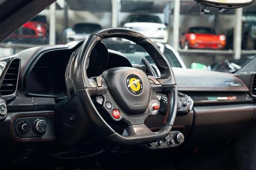 Gray 2013 Ferrari 458 Spider Base