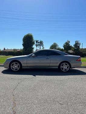 Silver 2005 Mercedes-Benz CL-Class CL500