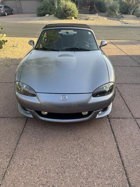 Silver 2004 Mazda MX-5 Miata Base