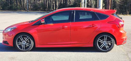 Red 2014 Ford Focus ST Base