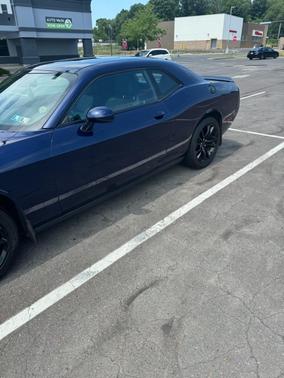 Blue 2016 Dodge Challenger SXT