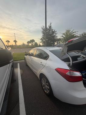 White 2016 Kia Forte LX