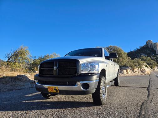 2006 Dodge Ram 2500 ST Quad Cab