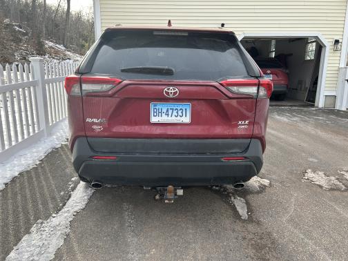 2020 Toyota RAV4 XLE