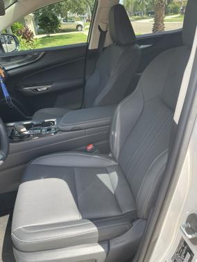 2025 Lexus NX 350h Premium