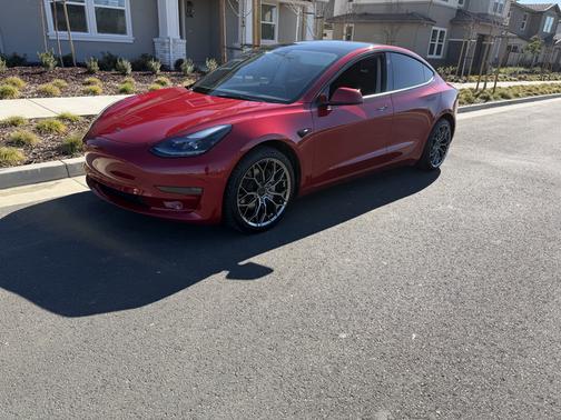 2022 Tesla Model 3 Long Range