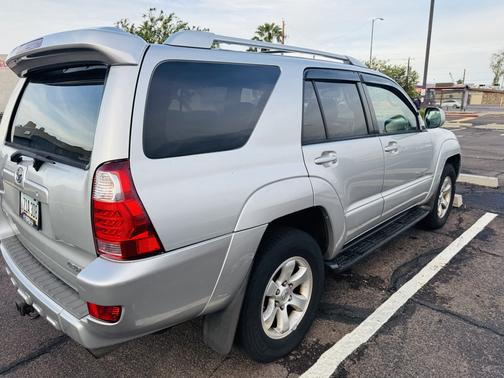 Silver 2005 Toyota 4Runner Sport