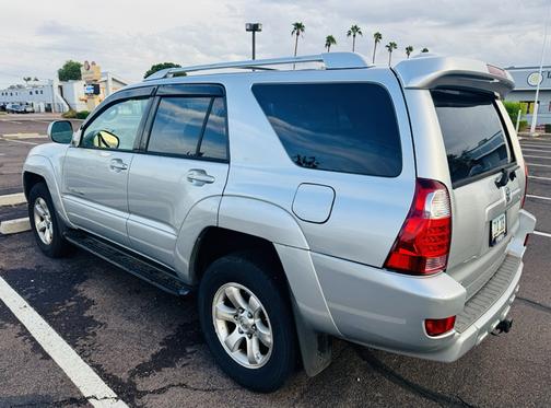 Silver 2005 Toyota 4Runner Sport