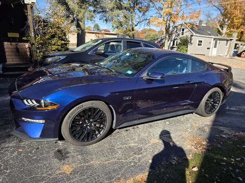 Blue 2018 Ford Mustang GT Premium