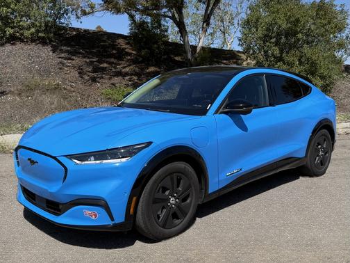 2023 Ford Mustang Mach-E California Route 1