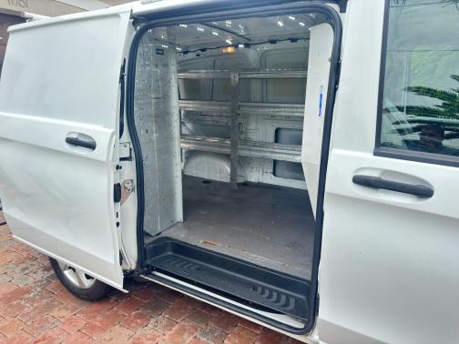 2018 Mercedes-Benz Metris Base