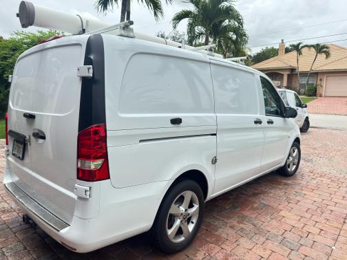 2018 Mercedes-Benz Metris Base
