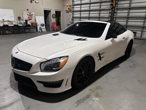 White 2013 Mercedes-Benz SL-Class SL 63 AMG