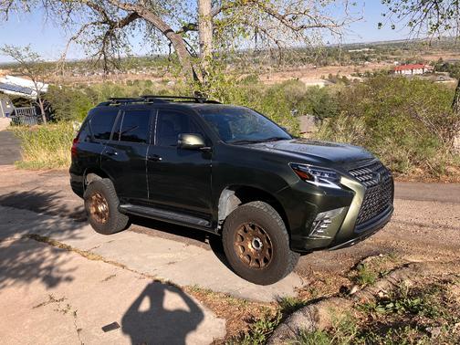 Green 2022 Lexus GX 460 Base