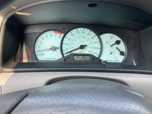 2003 Toyota Corolla LE