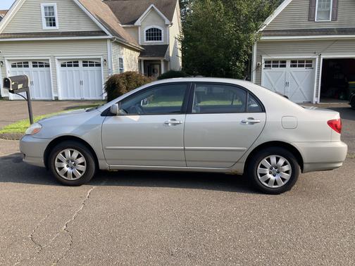 2003 Toyota Corolla LE