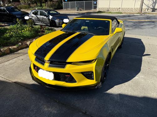 Yellow 2018 Chevrolet Camaro 1SS