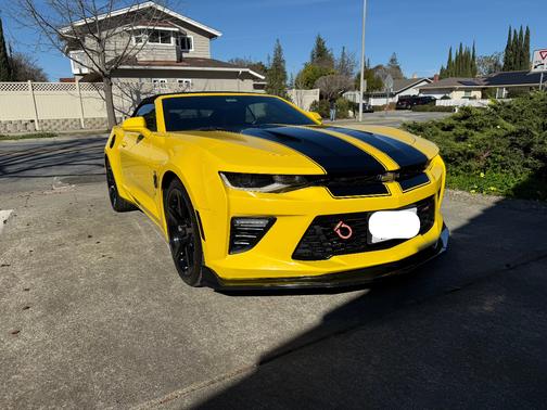 Yellow 2018 Chevrolet Camaro 1SS