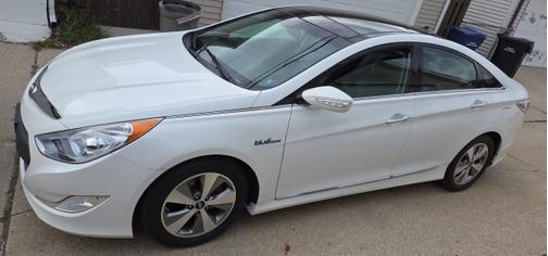 2012 Hyundai SONATA Hybrid Base