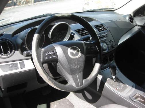 2010 Mazda Mazda3 i Touring