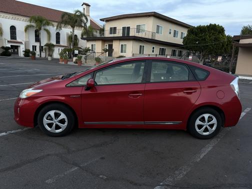 2012 Toyota Prius Two